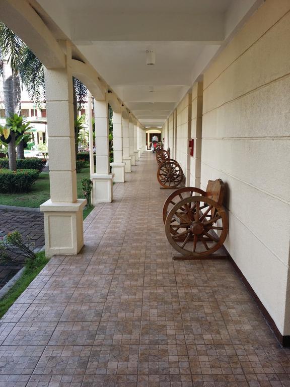 Dottie'S Place Hotel & Restaurant Butuan City Exterior photo